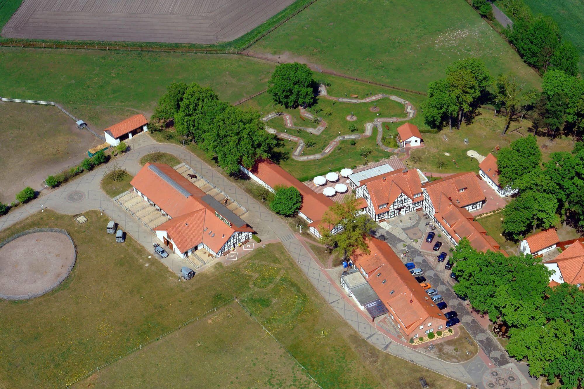 Landhotel Baumanns Hof Kirchdorf  Extérieur photo